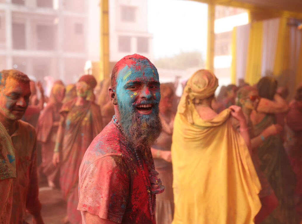 Holi Vrindavan Tour