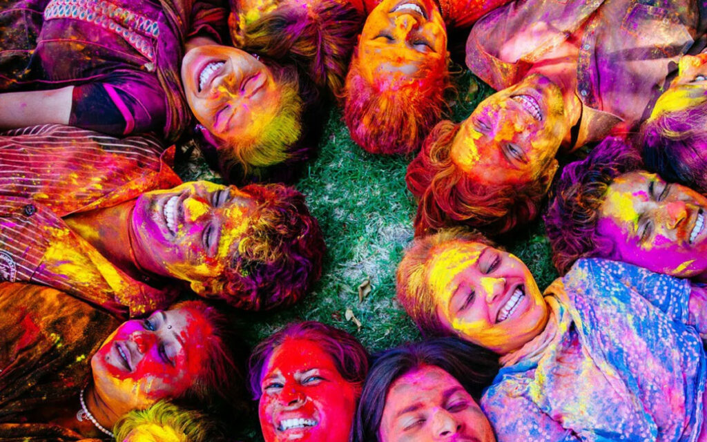 Book Holi Tour Packages