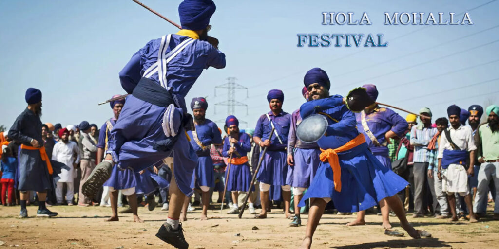 Book Hola Mohalla Tour Packages