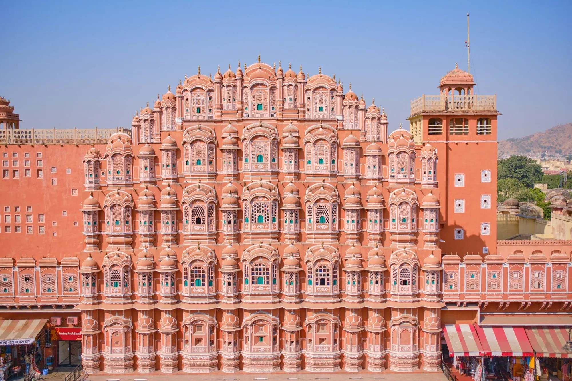 The pink sandstone façade of the Hawa Mahal, Jaipur