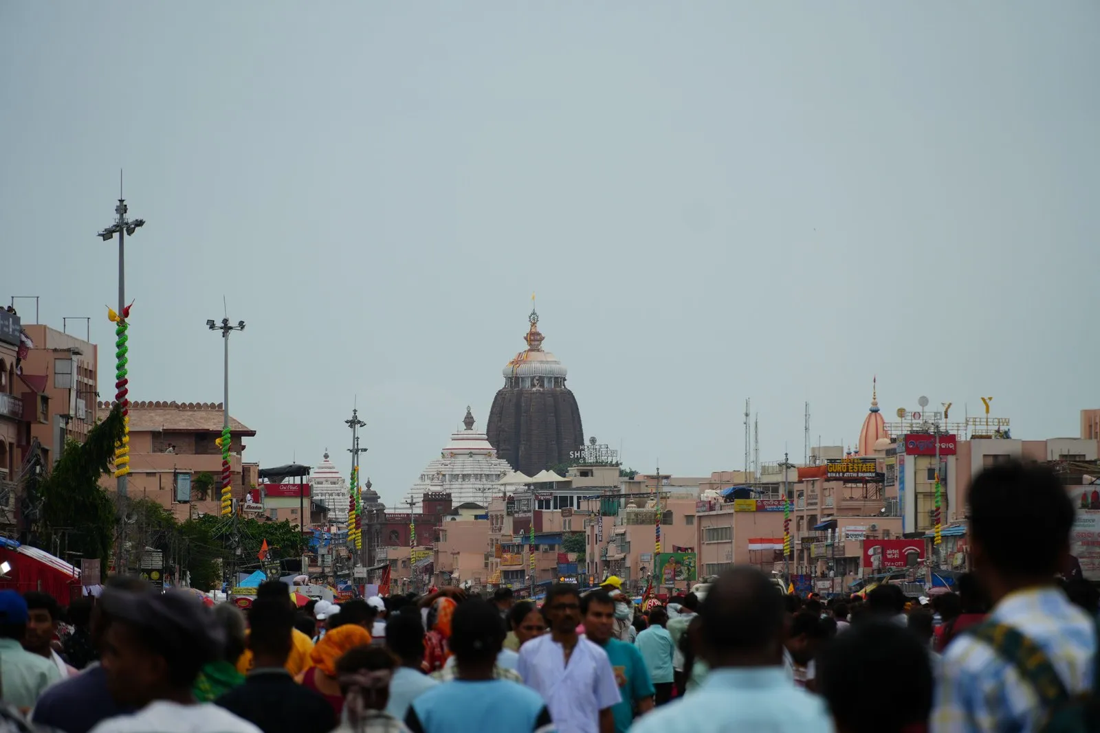 The crowd on the Grand Road at Puri, the Jagannath temple beyond