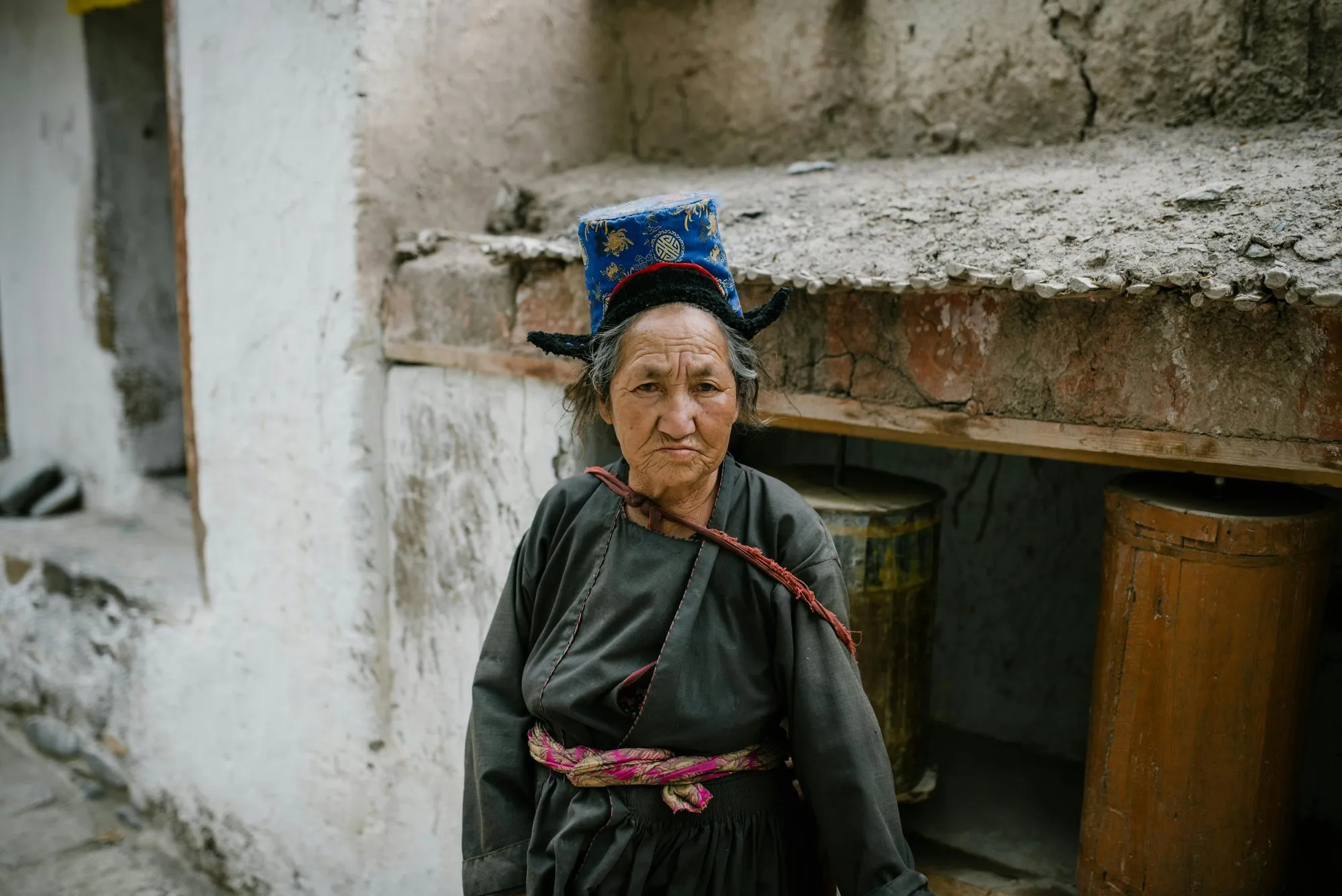 A Ladakhi woman in a turquoise-studded perak headdress