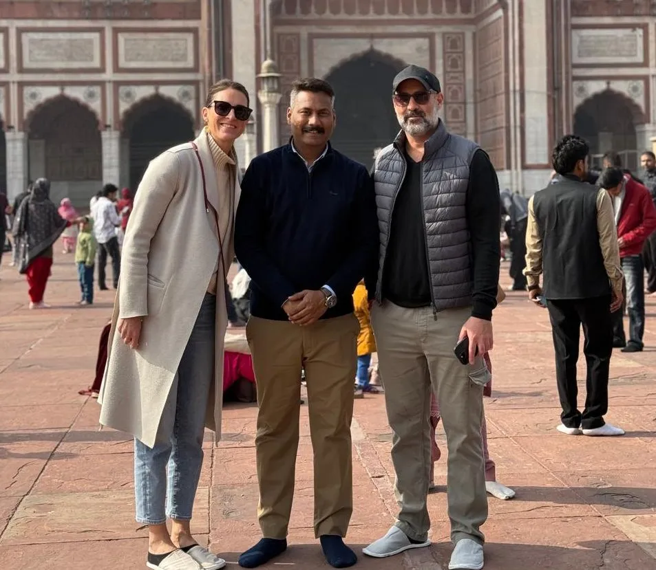 Three travellers at the Jama Masjid, Delhi