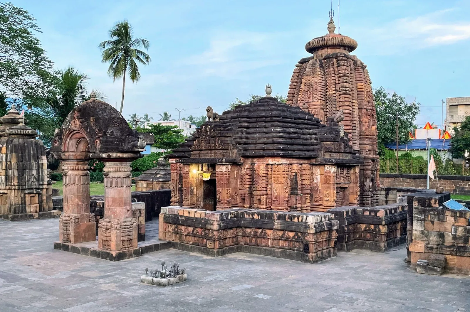 The Mukteswara temple and its carved torana arch, Bhubaneswar
