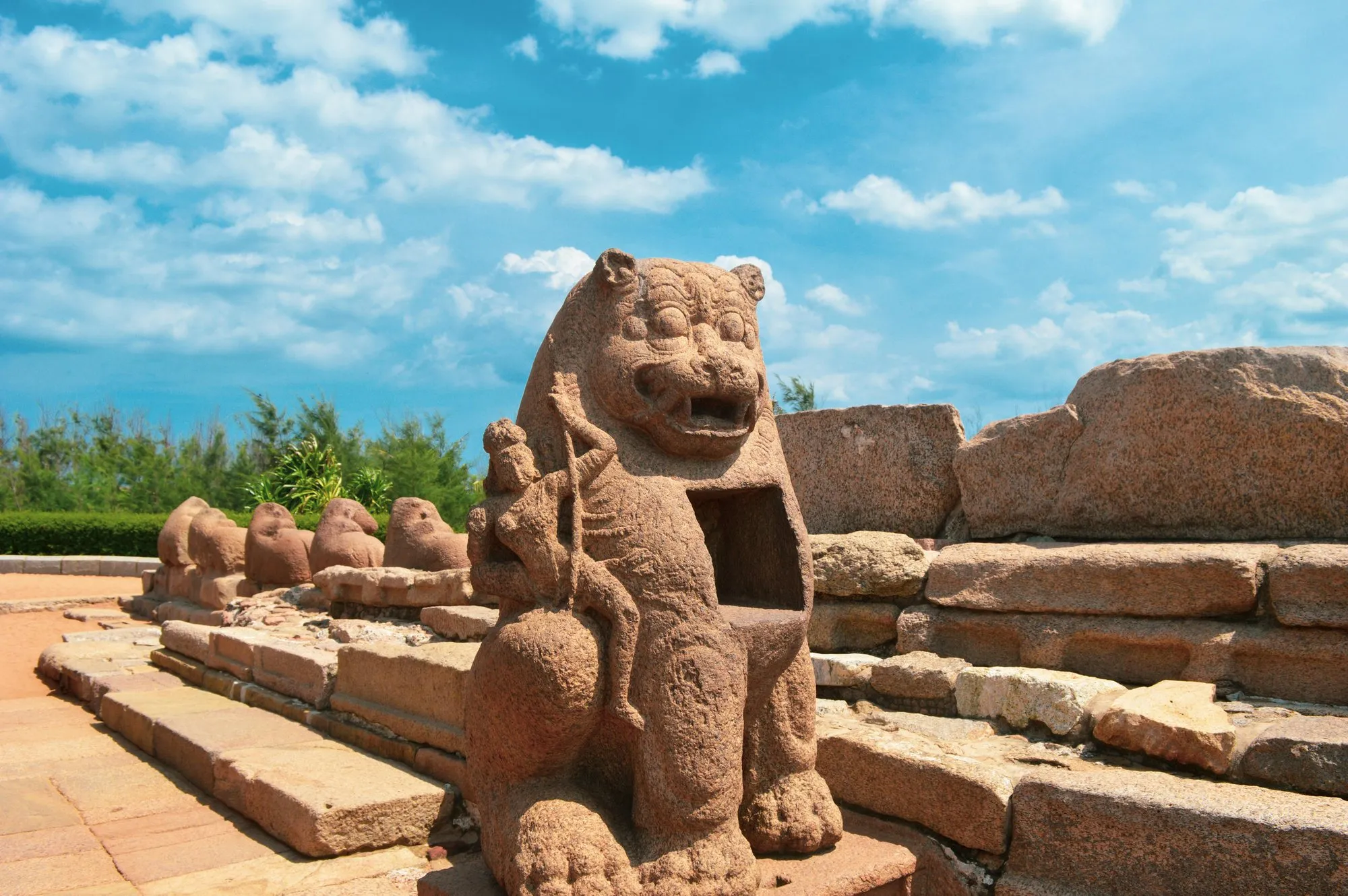 A carved stone lion at Mahabalipuram