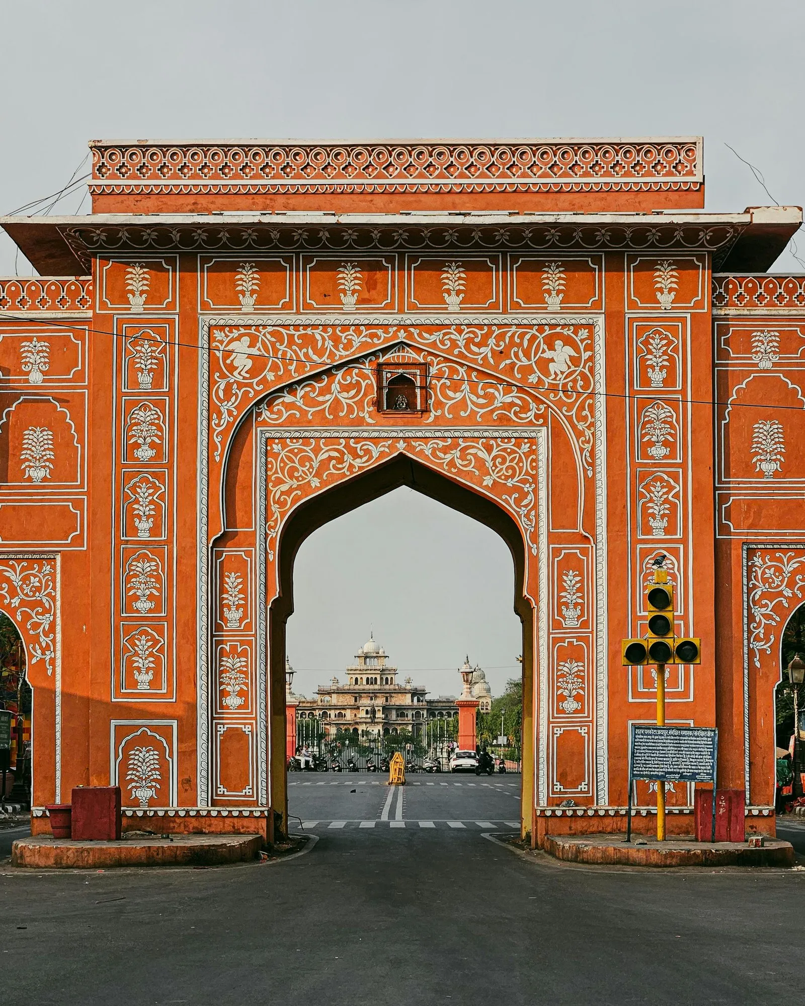 A painted gateway in Jaipur