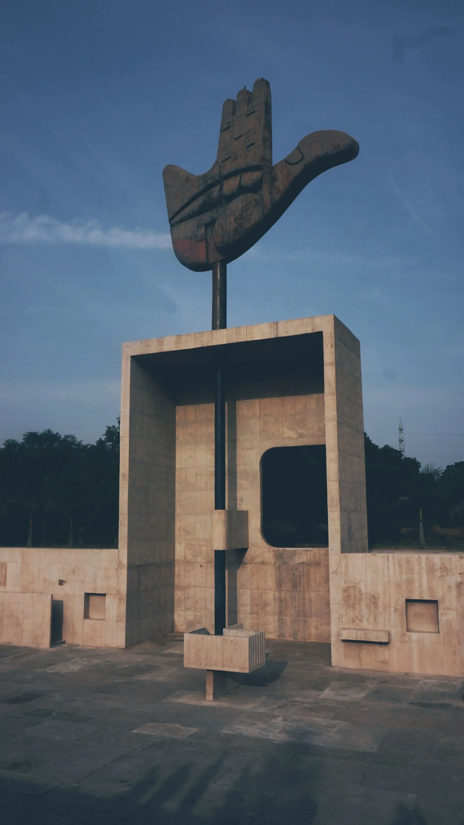 Le Corbusier’s Open Hand monument, Chandigarh